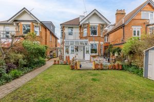 Photo 30- click for photo gallery